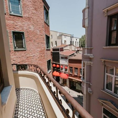 Galadoo Suites 3Rd Floor Стамбул Экстерьер фото