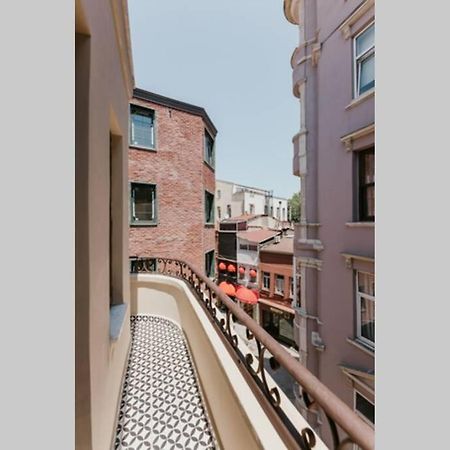 Galadoo Suites 3Rd Floor Стамбул Экстерьер фото